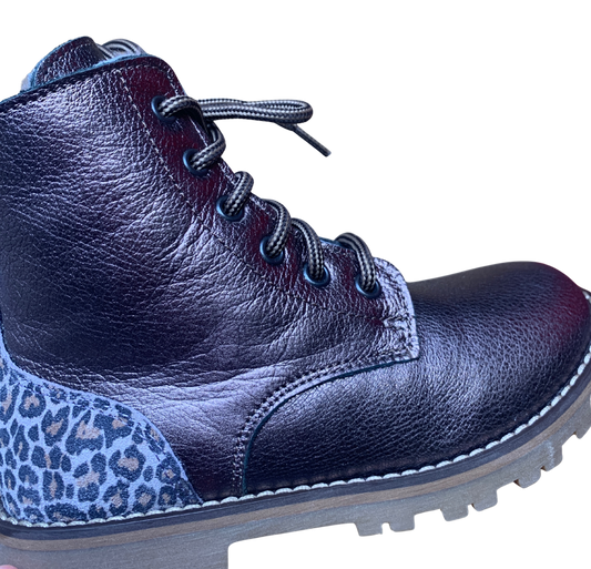 Leo Stiefel, Lammfell